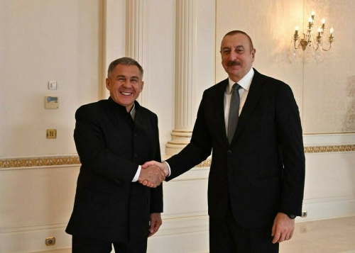 Минниханов поздравил Алиева с победой на президентских выборах в Азербайджане