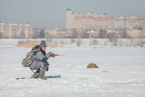 «Пришло время завершать рыбалку со льда»: глава ГИМС о ситуации на водоемах в РТ