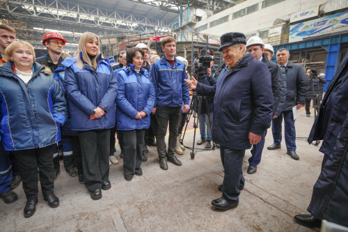 «Гордимся кораблями, которые строим»: о чем Шаймиев говорил с заводчанами в Зеленодольске