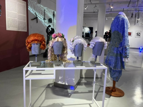 В Нацбиблиотеке Татарстана открылась выставка «Мир за сценой. Из прошлого в будущее»