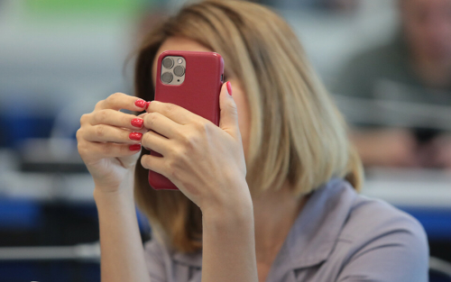 «За 15 минут до ядерного удара»: почему и когда Apple может отключить айфоны в России