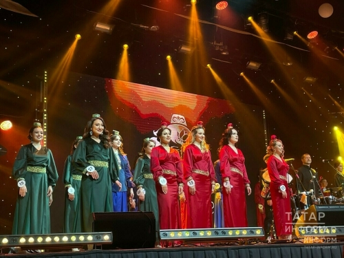 В Казани прошел финал конкурса красоты и таланта среди студенток «Яз гүзәле-2024»