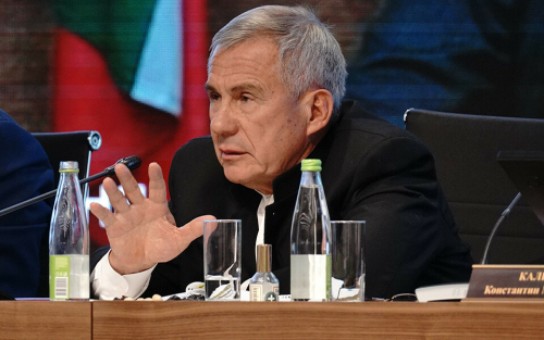 «Как бы мы не остались примитивными»: о чем говорили у Минниханова на Совете по культуре