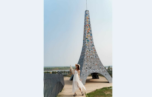 Эйфелеву башню в Мамадыше украсят светящейся сеткой