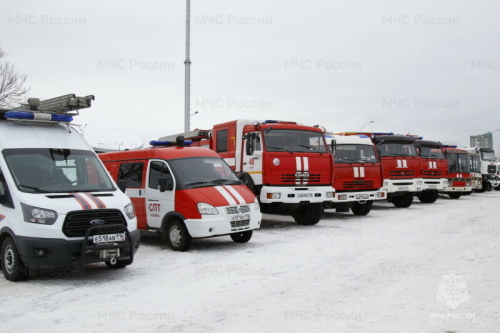 В Казани прошли учения МЧС по спасению пострадавших от паводка