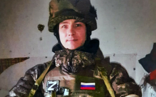 «Будете смотреть на цветок и вспоминать меня»: близкие о бойце-герое из зоны СВО