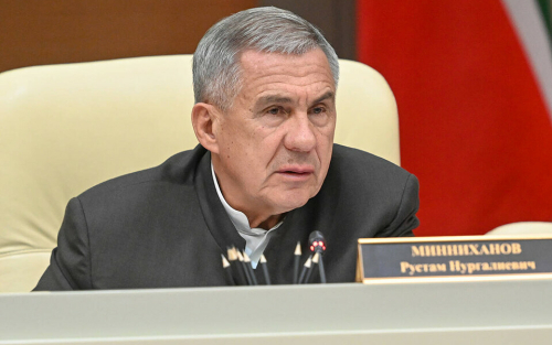 «Слушать сказки не надо»: на какие проблемы в экономике Татарстана указал Минниханов