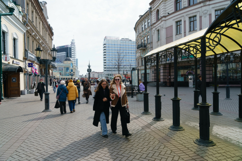 Жару охладят арктические потоки: какой будет погода на майские праздники в Казани
