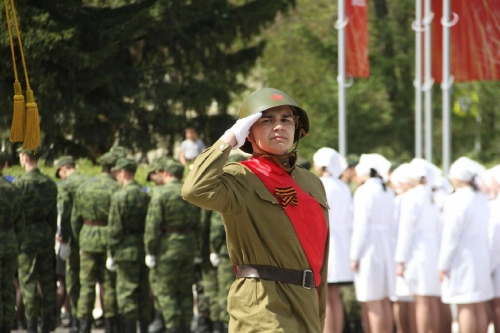 Парад Победы, легкоатлетический забег и фронтовые бригады: как в Бугульме отметят 9 мая