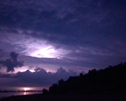 Ученый КФУ предупредил, что в летнюю жару возможны смерчи и другие бедствия