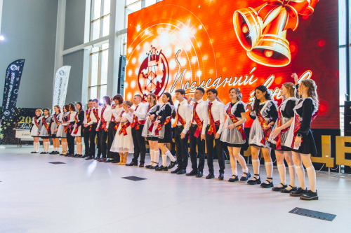 В Альметьевске 13 школьников набрали 100 балов по ЕГЭ