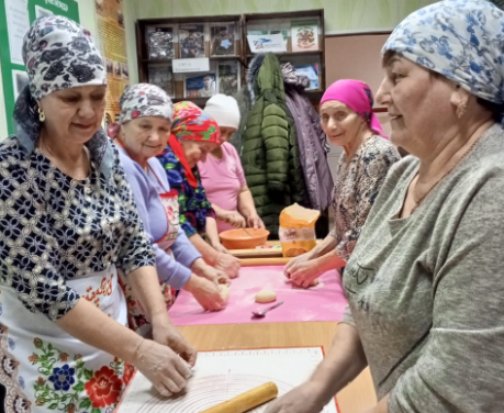 «Придаст сил»: сельчане Актанышского района приготовили лапшу для бойцов СВО