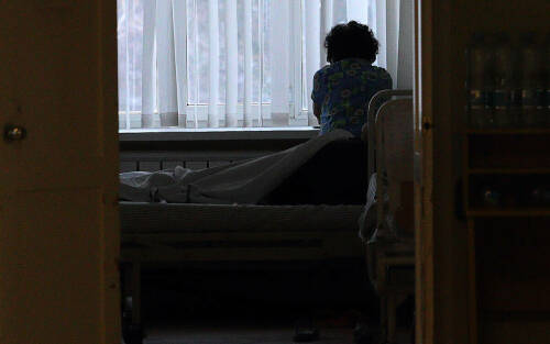 «Это не стыдно, и молчать об этом нельзя»: врачи о геморрое и недержании мочи