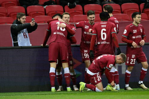 Сегодня «Рубин» сыграет с «Воеводиной» на сборах