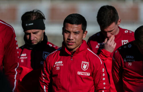 Умарали Рахмоналиев официально перешел из «Рубина» в «Сабах» на правах аренды