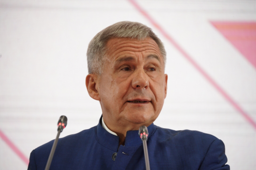 Рустам Минниханов принял в Казанском Кремле регбийный клуб «Стрела — Ак Барс»