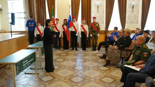 В казанской гимназии №3 увековечили память героев спецоперации