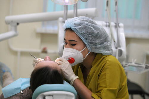 В Госдуме предложили предоставить многодетным семьям бесплатное протезирование