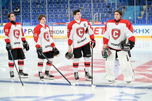 Между «Ак Барсом» и «Нефтяником» состоялся обмен игроками