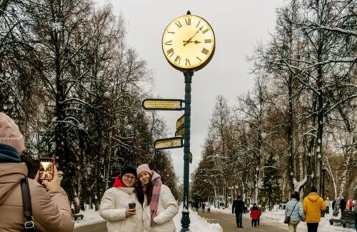 Депутат Госдумы предложил вернуть перевод часов на зимнее и летнее время