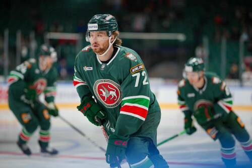 «Ак Барс» обыграл «Адмирал» и довел победную серию до девяти матчей