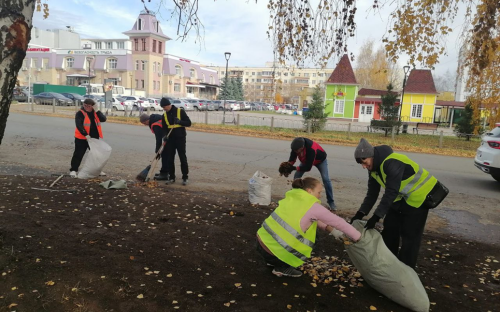 266 единиц техники и 1030 кубометров мусора: Нижнекамск подвел итоги осенних субботников