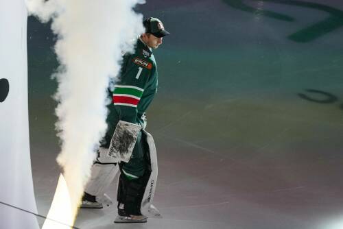 Михаил Бердин сыграет в воротах во втором матче с «Адмиралом»