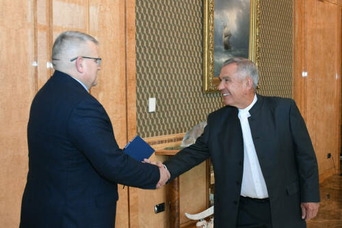 Минниханов обсудил взаимодействие с главой ПУ ФСБ по Саратовской и Самарской областям