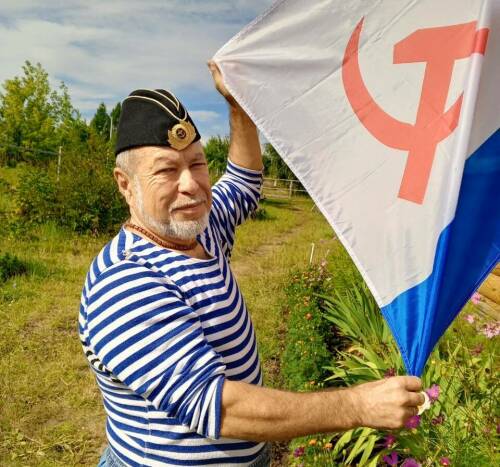 «Сколько погружений – столько всплытий!»: путь капитана дальнего плавания из Лениногорска