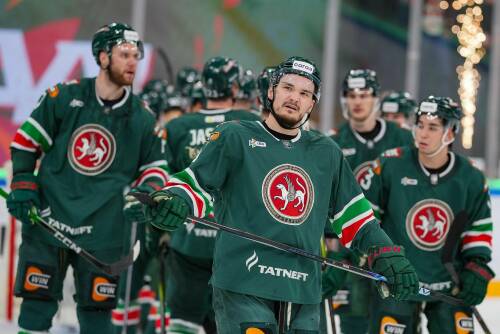 Новый рекорд «Ак Барса», конфликт Кузнецова и Разина: закулисье яркого матча в Казани