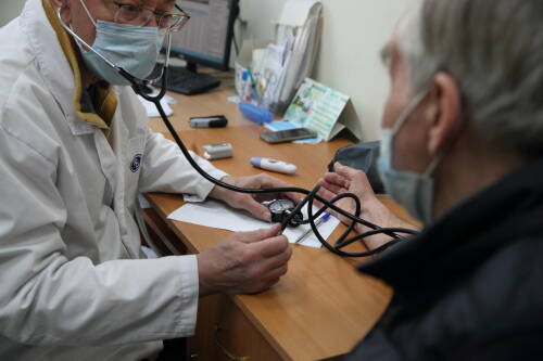 Врач о психосоматике: «У лидеров – проблемы с сердцем, у подавляющих эмоции – гипертония»