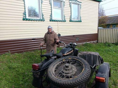 Ветеран труда из Актанышского района подарила мотоцикл для бойцов СВО