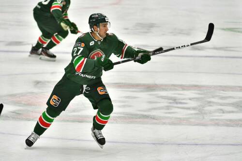 ХК «Челны» объявил о расставании с Кириллом Петровым