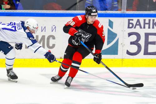 «Нефтяник» примет «Олимпию» на своем льду в рамках регулярного чемпионата ВХЛ