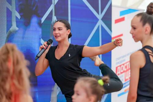 Гимнастка Лала Крамаренко объявила о возобновлении профессиональной карьеры