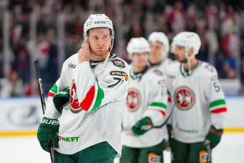 Слабее Биро или проблема в другом: почему Пустозеров так мало играет за «Ак Барс»?