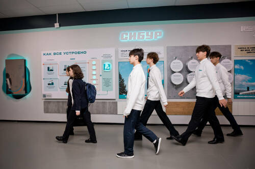 «Начало новых возможностей»: в лицее Иннополиса открыли СИБУР-класс и бренд-зону компании