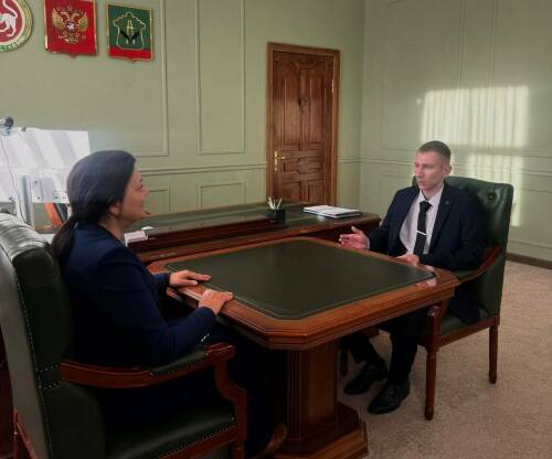 «Особое видение и опыт»: «Батырлар» Меркулов продолжает стажировку в Альметьевске