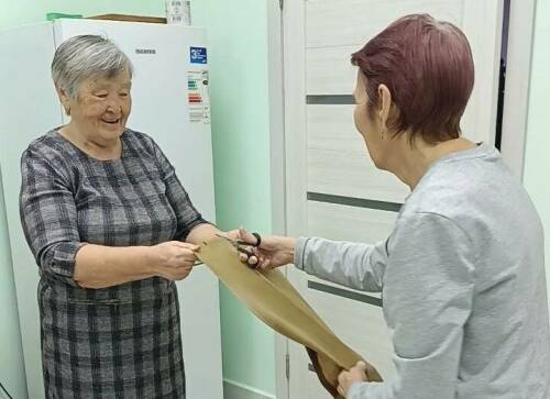 «Пусть наступит мир»: 80-летняя жительница Мензелинска стала волонтером СВО