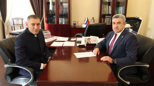 Участник программы «Батырлар» прошел стажировку в Минобрнауки Татарстана