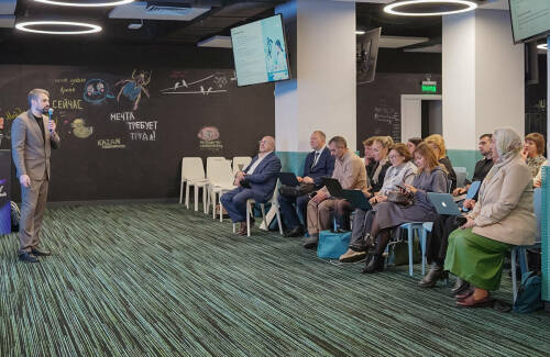 «ИИ не заменяет человека, а дополняет»: как нейросети меняют лицо СМИ в Татарстане