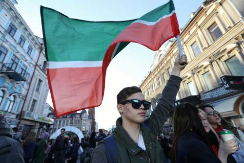 Флаг – нам в руки: 34 года татарстанскому триколору