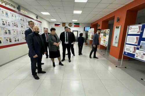 Депутаты «Единой России» проверили ход модернизации школ и больниц Татарстана
