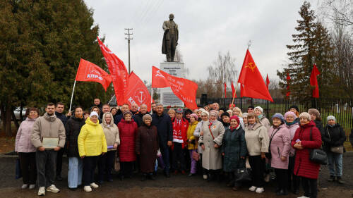 В Зеленодольске и в поселке Васильево открыли обновленные памятники Ленину