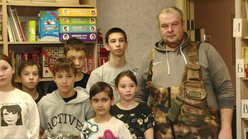 «Собирали детали для БПЛА и писали письма солдатам»: как юные нижнекамцы помогают СВО