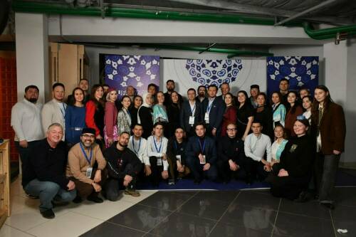 «Нельзя идти вперед, убеждая себя: мы не умрем»: татарская молодежь обсудила свое будущее