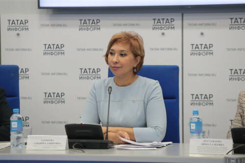 Эльмира Зарипова рассказала, как пенсионеры поддерживают активный образ жизни