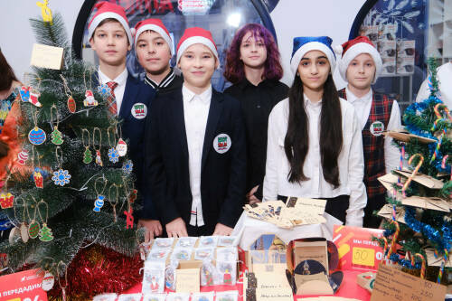 Юные предприниматели из РТ провели инновационную благотворительную ярмарку