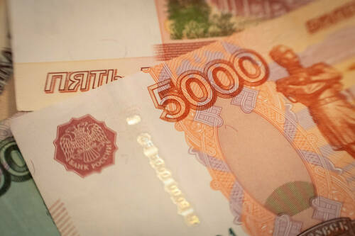 Ежемесячные пособия на ребенка в 2026 году составят от 9,2 до 18,4 тыс. рублей