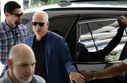 «Спасибо, Майами»: что стоит за неофициальными переговорами США и России по Украине